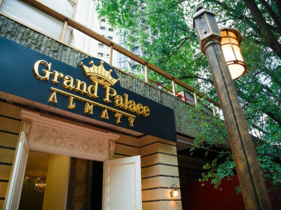 GRAND PALACE